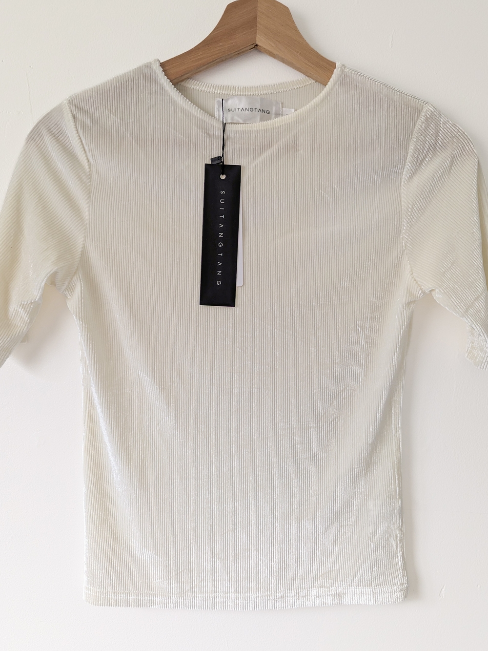 SUITANGTANG Ivory Ribbed Velvet Short Sleeve Top XS NWT